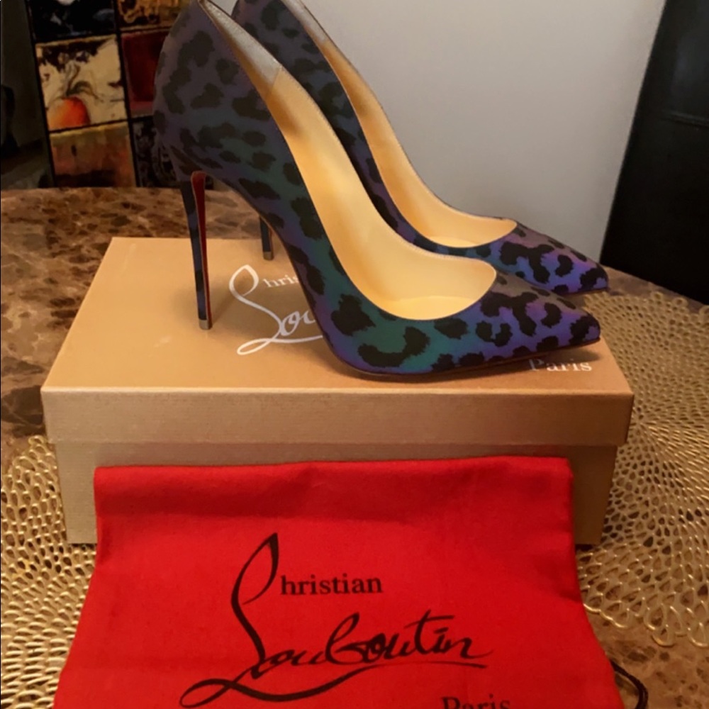 Louboutin brand new heels